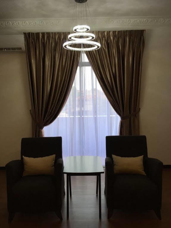 Midcity Service Suite Malacca Exterior foto