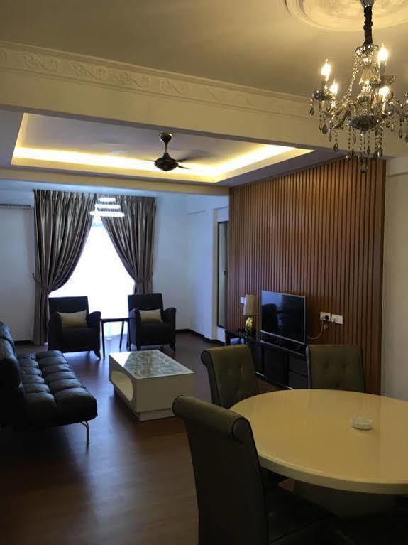 Midcity Service Suite Malacca Exterior foto